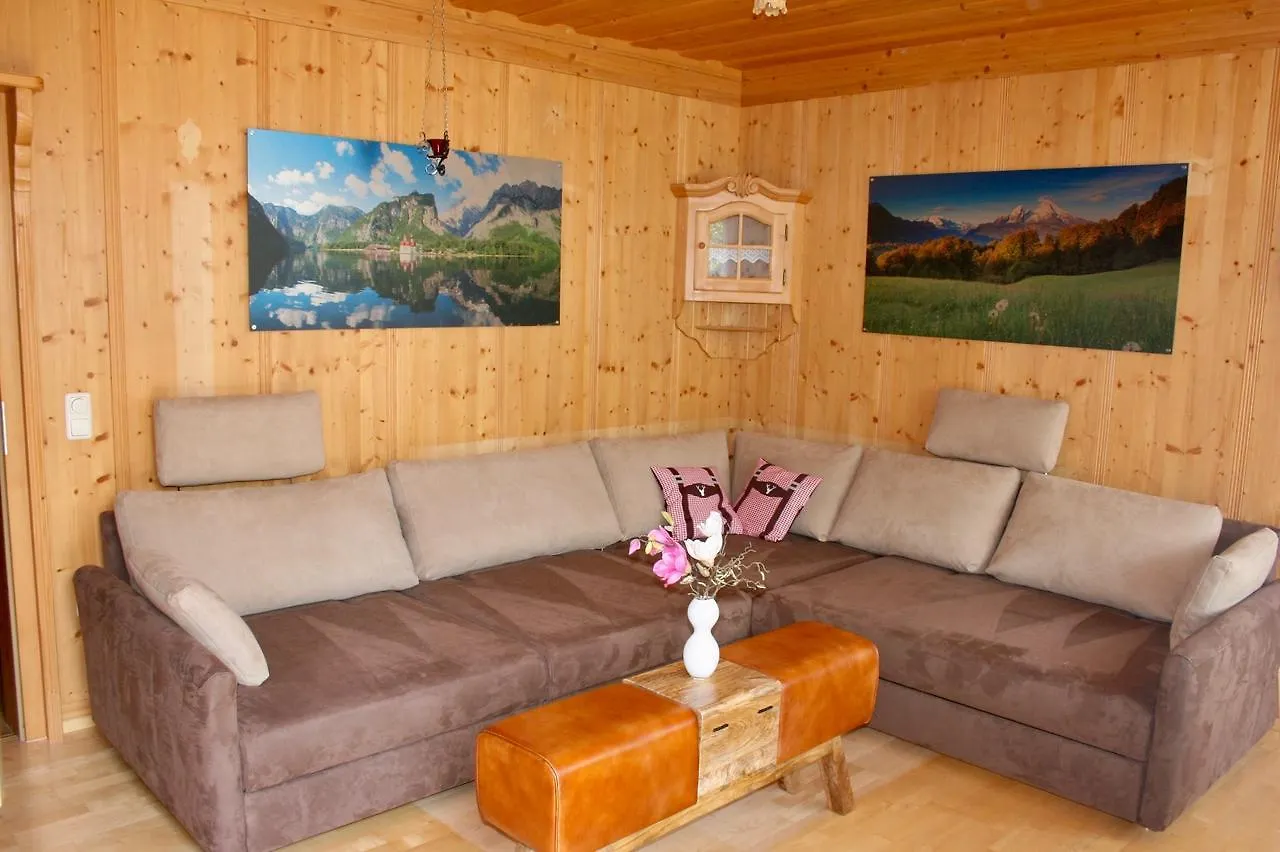 Apartment Fewo Zirbenbluete Schoenau am Koenigsee