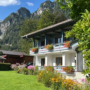 Апарт-отель Hochfeld, Шёнау-ам-Кёнигсзе